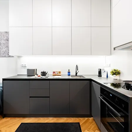 Days - One-bedroom With Smart Tv In Holesovice Prag